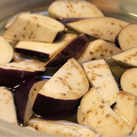 Cách làm đậu hũ xào cà tím và nấm