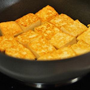 Cách làm đậu hũ xào cay