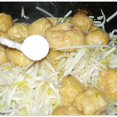 Cách làm đậu hũ xào giá đỗ