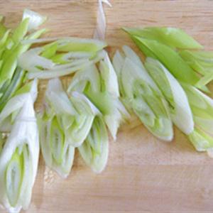 Cách làm đậu hũ xào kim chi