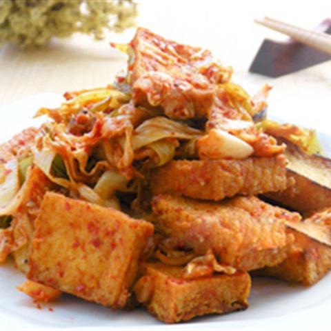Cách làm đậu hũ xào kim chi