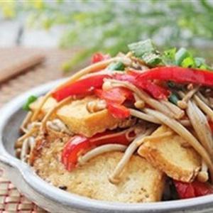 Cách làm đậu hũ xào nấm, ớt chuông