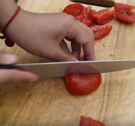 Đậu hũ xào xả ớt cay ngon thú vị, ăn vào khó quên