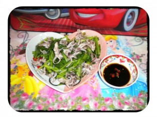 Đầu mực ống xào cải xanh