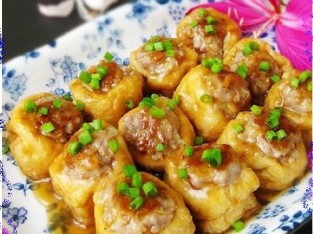 Đậu phụ bao miến thịt hấp
