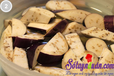 Đậu phụ xào nấm và cà tím
