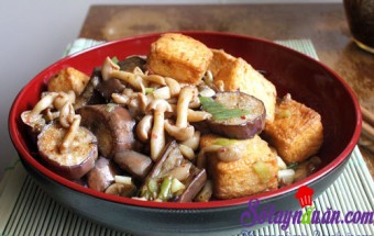 Đậu phụ xào nấm và cà tím