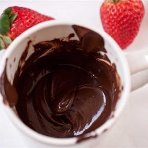 Cách làm dâu tây nhúng chocolate