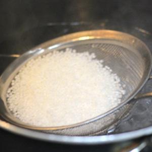 Cách làm đậu tuyết sốt xoài