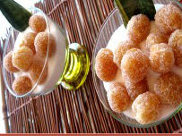 Dẻo dai với kẹo thơm (dứa)