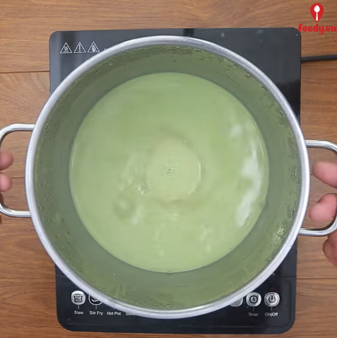 Đẹp da giữ dáng với nước ép nha đam tại nhà