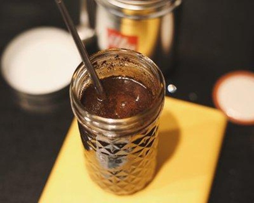 Đẹp mắt, ngon miệng với salad tôm hùm rau diếp xoăn Bỉ