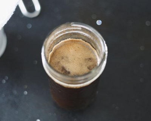 Đẹp mắt, ngon miệng với salad tôm hùm rau diếp xoăn Bỉ