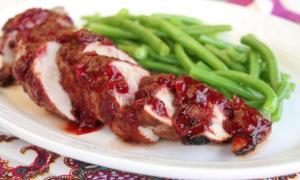 Dịu mát ngày hè với salad xoài chanh dành cho người ăn kiêng