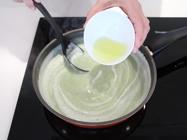 Độc đáo món bơ dầm thơm ngậy