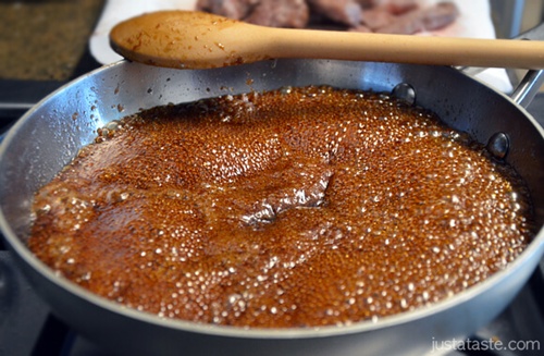 Độc lạ món salad nấm mèo ăn là mê