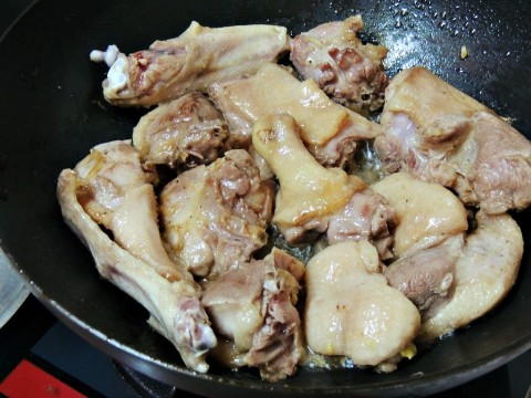 Độc lạ món vịt hầm chanh muối