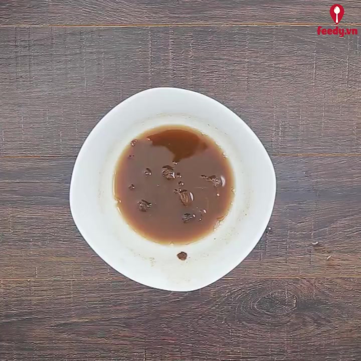 Đổi gió với gà chiên tỏi xì dầu thơm nức mũi