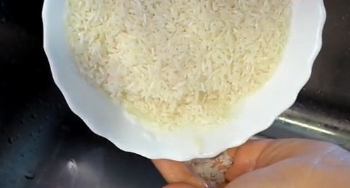 Đổi gió với món bí đỏ chiên thịt thơm lừng ăn là mê