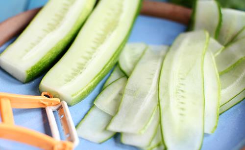 Đổi món với cá chiên giòn xù thơm phức đưa cơm ngày mát trời