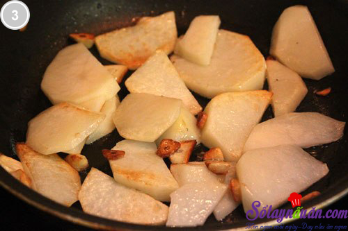 Đổi vị trứng rán khoai tây