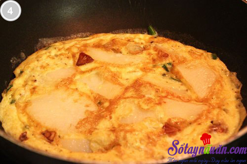 Đổi vị trứng rán khoai tây