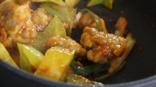 Đổi vị với cách làm nem chua bò kiểu mới ngon tuyệt, không bao giờ lo nhớt