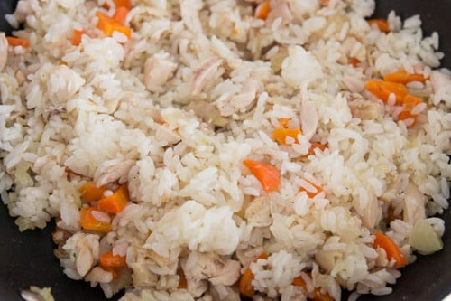 Đổi vị với style migas  bánh mì vụn thơm nức đầy quyến rũ đến từ Tây Ban Nha