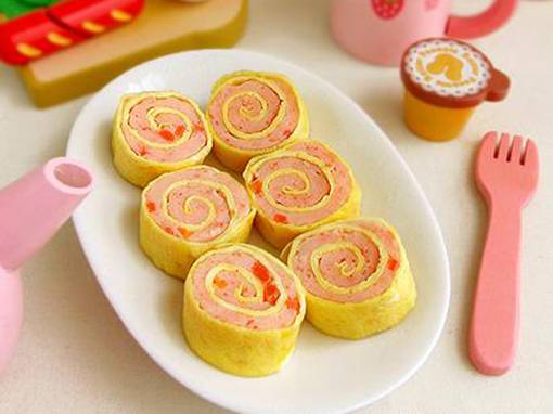 Đơn giản và dễ làm với món Trứng cuộn tôm hấp