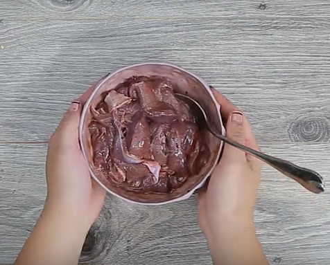 Đơn giản với cách làm bánh gạo cay Tokbokki Hàn Quốc ngon tuyệt cú mèo