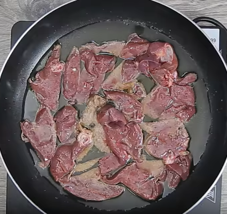 Đơn giản với cách làm bánh gạo cay Tokbokki Hàn Quốc ngon tuyệt cú mèo