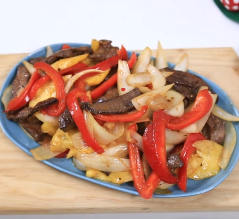 Đơn giản với cách làm bánh gạo cay Tokbokki Hàn Quốc ngon tuyệt cú mèo