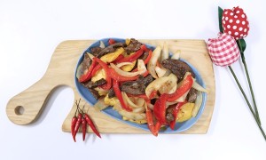 Đơn giản với cách làm bánh gạo cay Tokbokki Hàn Quốc ngon tuyệt cú mèo