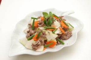 Đu đủ xào thịt bò