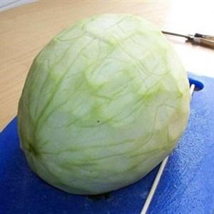 Cách làm dưa hấu halloween