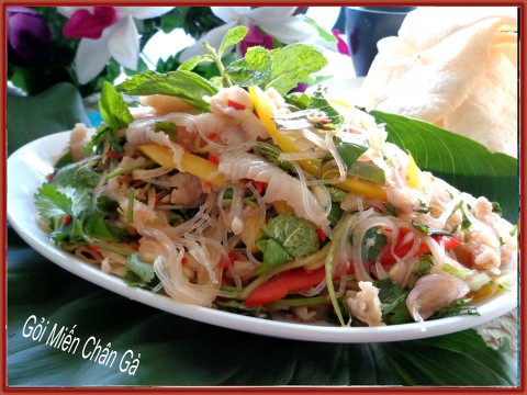 Dưa leo cuộn tôm sốt kem chua