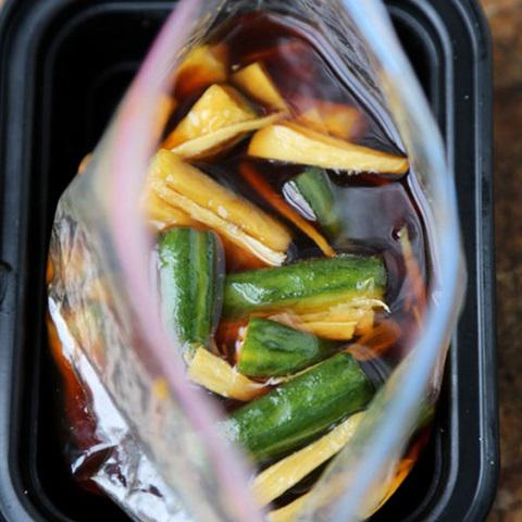 Cách làm dưa leo ngâm gừng