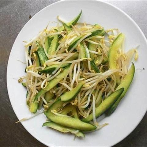 Cách làm dưa leo trộn giá đỗ