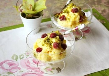 Dứa xay sữa chua kiểu Hàn Quốc ngon đúng điệu