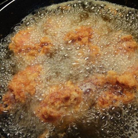 Cách làm đùi gà chiên kiểu Hàn