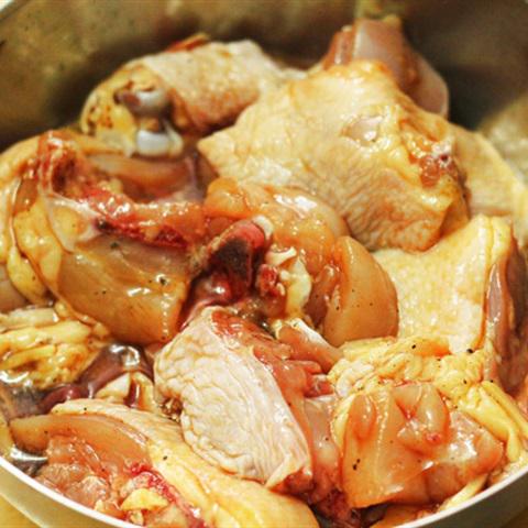 Cách làm đùi gà kho gừng