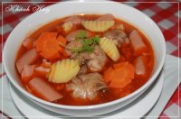 Đùi gà nấu pa-tê, xúc xích