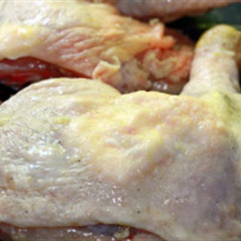 Cách làm đùi gà nướng bơ tỏi