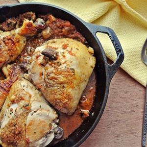 Cách làm đùi gà sốt nấm mỡ