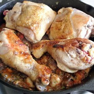 Cách làm đùi gà sốt nấm mỡ