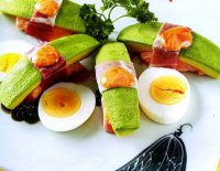 Đùi heo xông khói cuộn bơ - cá hồi