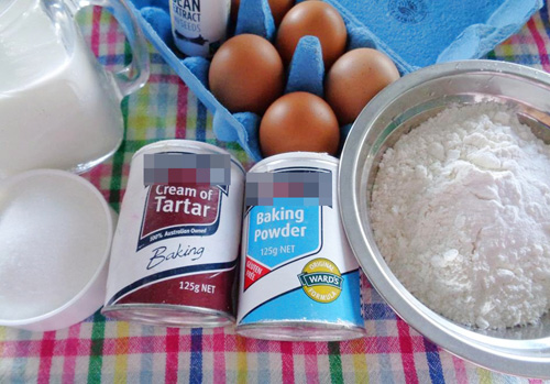 Dùng lò vi sóng làm snack khoai tây giòn tan trong nháy mắt!