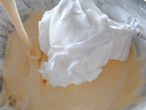 Dùng lò vi sóng làm snack khoai tây giòn tan trong nháy mắt!