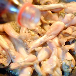 Cách làm ếch om coca