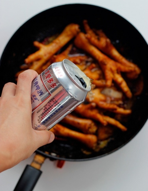 Ếch sốt chua ngọt vàng đều sánh mịn, ăn là mê